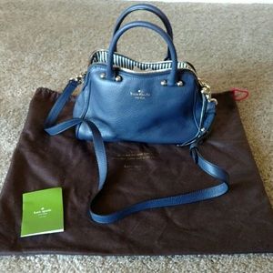 ❄️1 hour discounted shipping sale!❄️Kate Spade bag